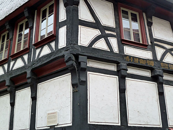 Obergasse 11 (um 1470) - �lteste bekannte Inschrift