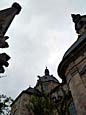 Dom St. Salvator (1704-12) - mit Sandsteinobelisk