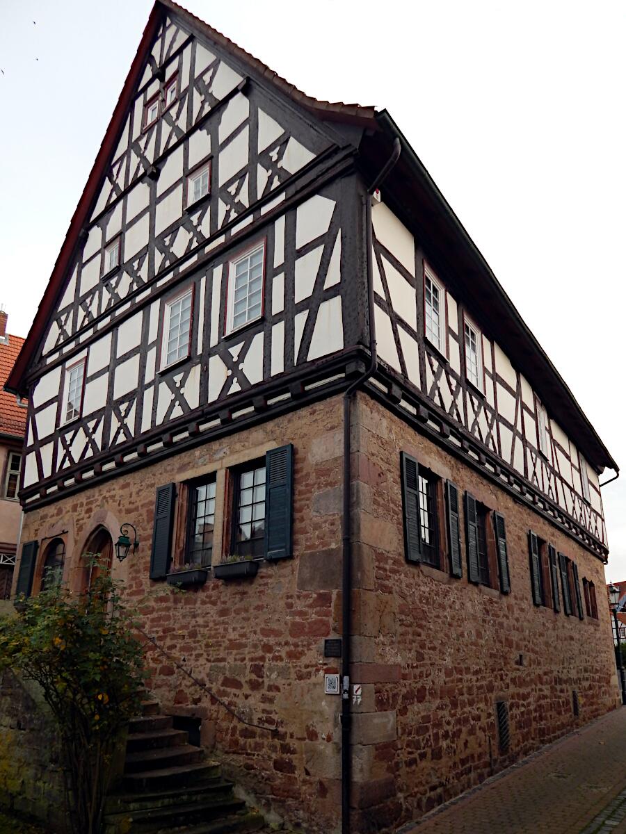 Kemenate derer von Hutten (1557)