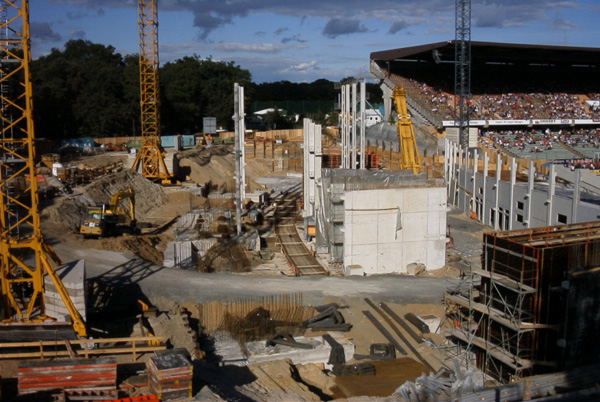 Waldstadion - Neubau Westkurve