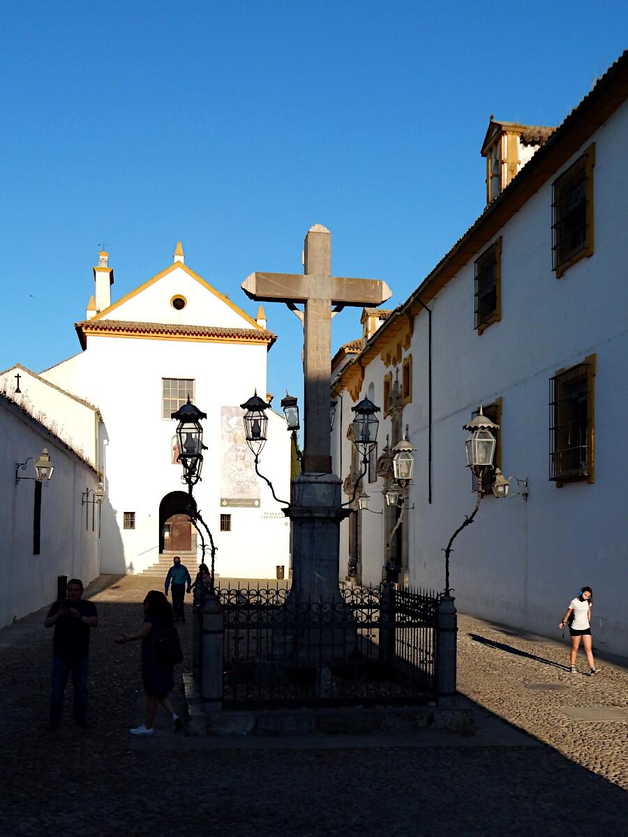 Plaza de los Capuchinos - im Hintergrund Iglesia Conventual del Santo �ngel (17. Jh.)