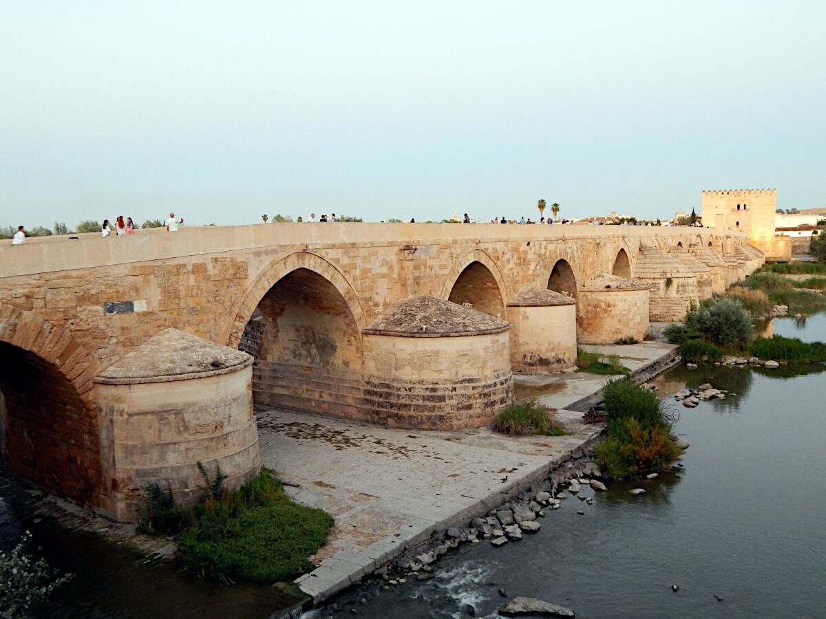 Puente romano (1. Jh.v.Chr.; 10. Jh.)