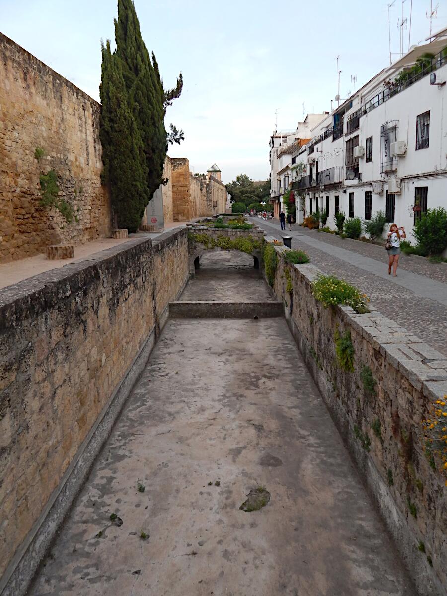 Murallas de C�rdoba - Calle Cairuan