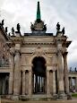 Neues Palais - Communs (Kolonnadenbogen, 1766-69)
