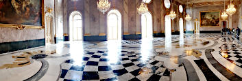 Neues Palais (1763-69) - Marmorsaal