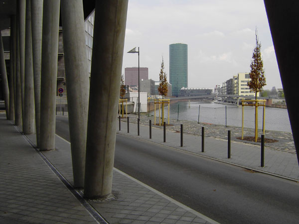 Westhafenviertel (Westhafenpier)