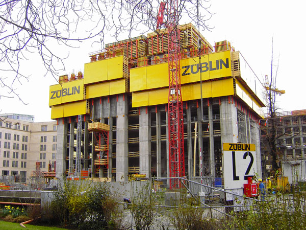 Opernturm (168 m geplant)