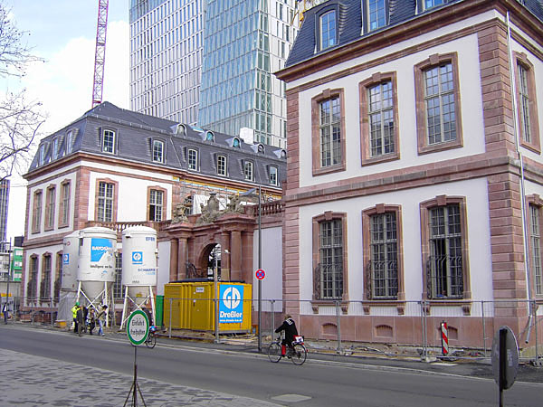 Palais Thurn und Taxis (1729-39, Rekonstruktion)