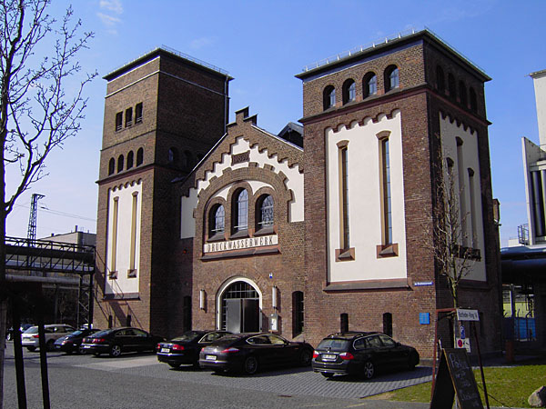 Westhafenviertel (Druckwasserwerk; 1886-88, 1898-99)