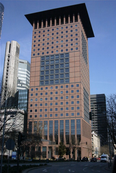 Japancenter (115 m)