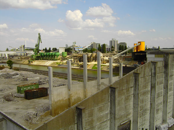 Osthafen (Abbruchgel�nde an Ludwigshafener Werft)