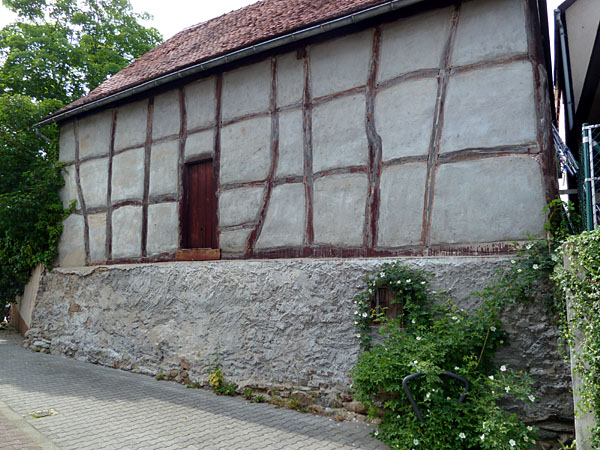 Alt-Sossenheim 37 - Scheunenr�ckseite der Gastst�tte 'Zum L�wen' (Riwweler; 1838)
