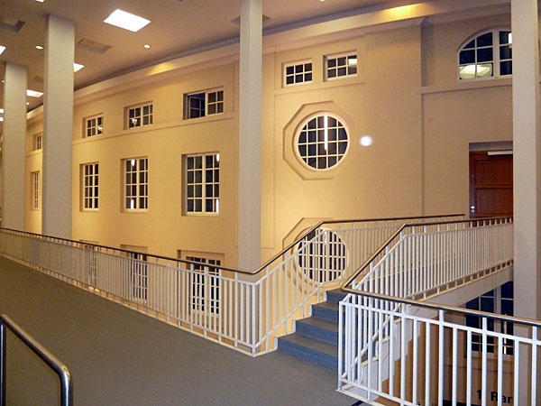 Festhalle - Eingang S�dseite