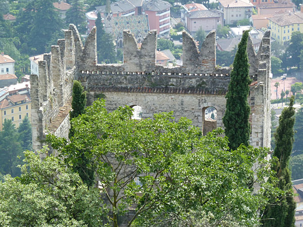 Arco - Rocca (Castello) di Arco (La torre principale)