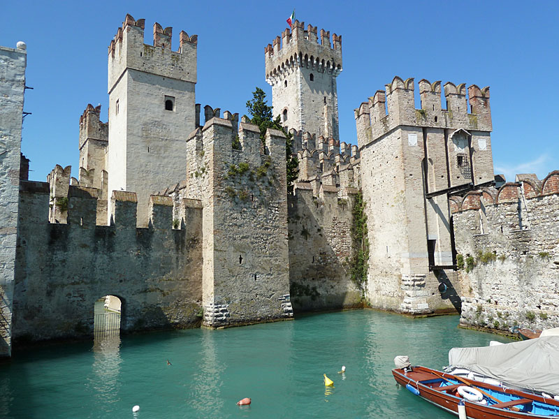 Sirmione - Castello Scaligero (13.Jh.)