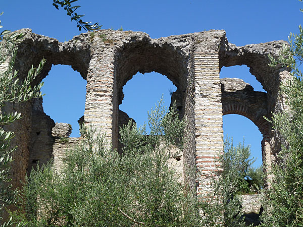Sirmione - Grotte di Catullo (Gew�lbeg�nge Westseite)