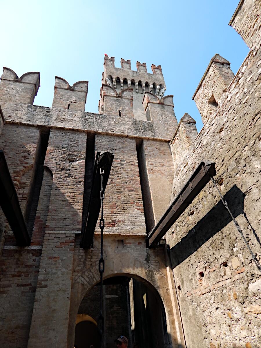Castello Scaligero (13.Jh.)