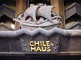 Chilehaus (1922-24) - Detail mit Hansekogge