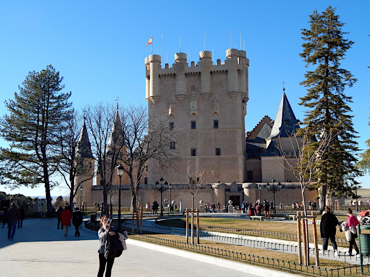 Alc�zar (11. Jh.) - Torre de Juan II (1440-65; Mitte)
