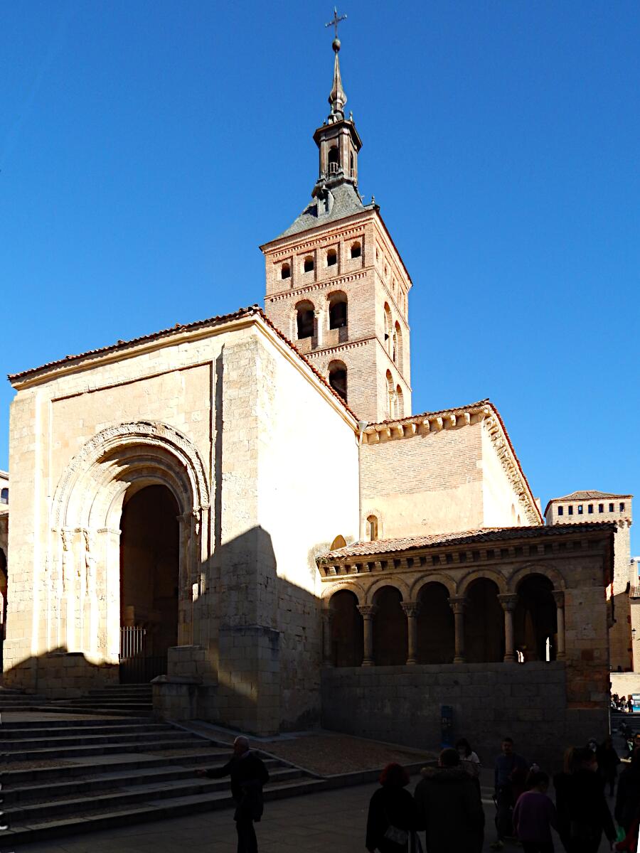 Iglesia San Mart�n (12. Jh.)