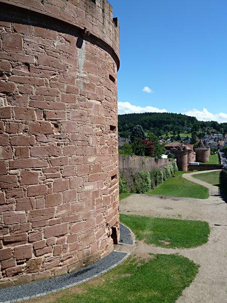Gro�es Bollwerk (Ende 15. Jh.) - mit westlicher Stadtmauer