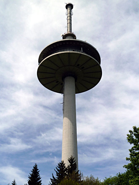 Fernmeldeturm (144 m)